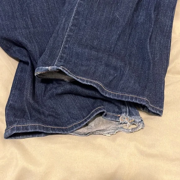 Jeans - Picture 3 of 4